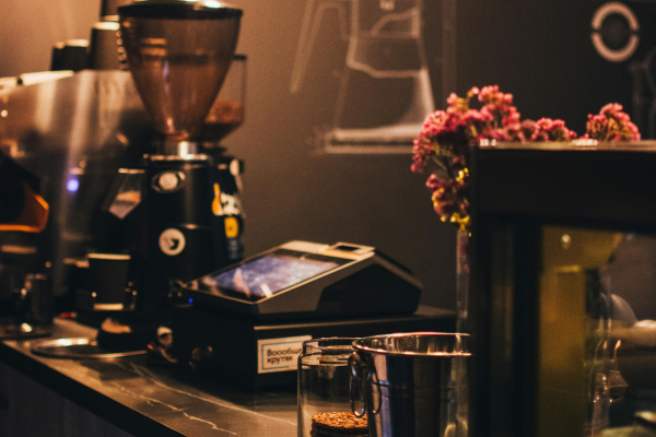 Trong thời đại số, không thể quản lý tồn kho cho quán cafe hiệu quả mà không có sự hỗ trợ của công nghệ