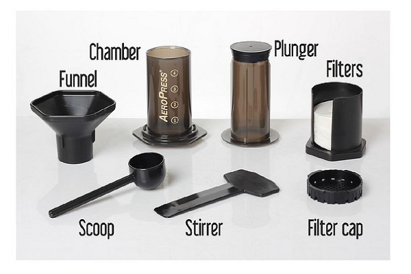 Cách pha cà phê ngâm bằng bình AeroPress