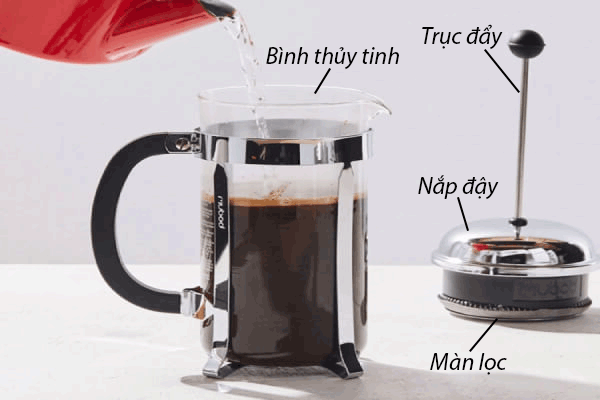 Cách pha cà phê ngâm bằng bình Press French
