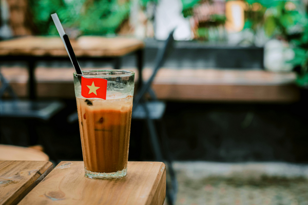 Khám phá chiến lược sử dụng mạng xã hội cho quán cafe hiệu quả.