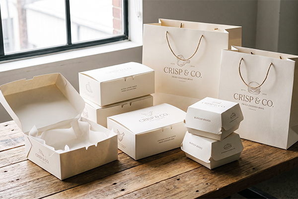 Ứng dụng giấy Ivory dày dặn để sản xuất hộp giấy đựng thức ăn nhanh giúp nâng tầm trải nghiệm khách hàng.