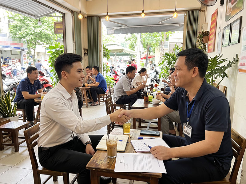 Thiết lập yêu cầu trong bảng mô tả công việc (JD) như một màng lọc tinh tế nhưng không làm các ứng viên nhân sự F&B e ngại.